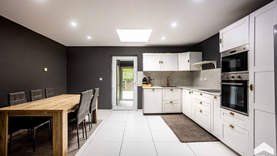Posthoornstraat - 62 - - 9300