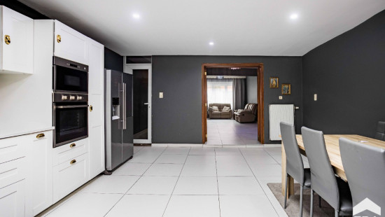 Posthoornstraat - 62 - - 9300