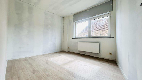 Geluveldplaats - 1 - - 8980