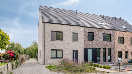 Burgemeester Hensstraat - 34B - - 2500