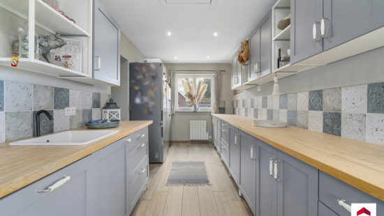 Rue de Paris - 12 - - 7830