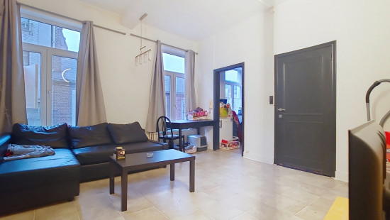 Rue Saint-Pierre - 20 - - 4500