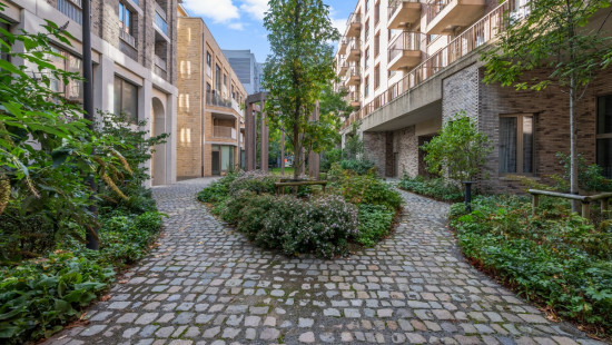 Tallinnstraat - 16 - 4 - 2000