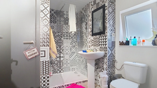 Rue Saint-Pierre - 20 - - 4500