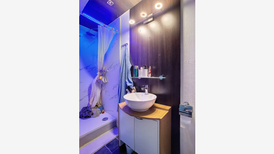 Rue Saint-Pierre - 20 - - 4500
