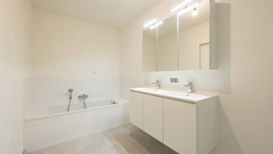 Ti Van Schellestraat - 16 - - Lot 101 - 2323