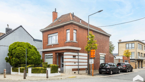 Van Lierdestraat - 30 - - 9470
