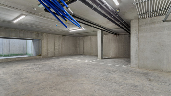 Staatsbaan - 76 - - 2.5 - 9870