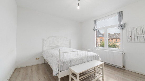 Koning Albertstraat - 11 - - 9200