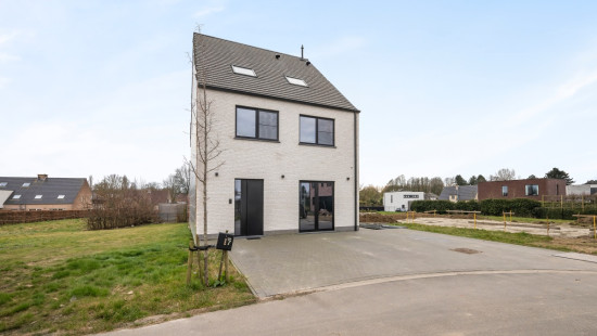 Achiel Vermeirenstraat - 7 - - 9140