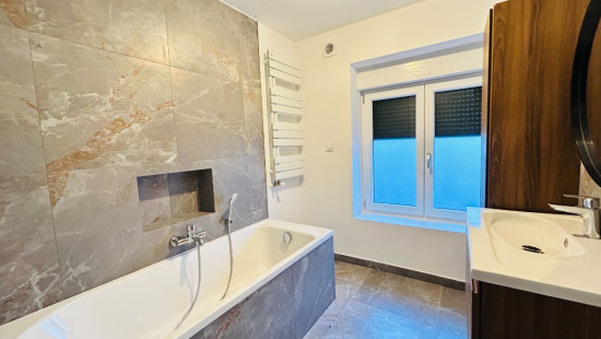 Menenstraat - 355 - - 8980