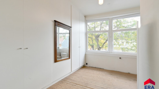 Koning Albertstraat - 74 - - 9900