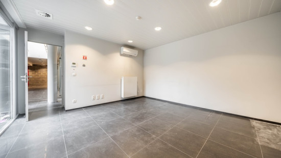 place du sablon - 37 - rez ar - 4820