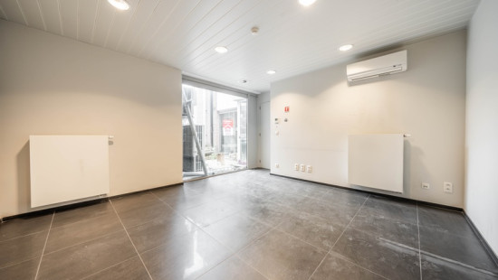 place du sablon - 37 - rez ar - 4820