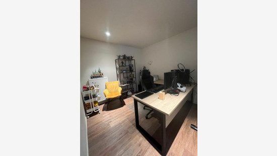 Dorpsstraat - 102 - - 2960