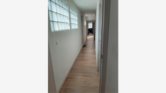 Dorpsstraat - 102 - - 2960
