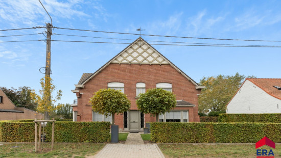 Frezenbergstraat - 104 + 104A - - 8980
