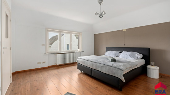 Frezenbergstraat - 104 + 104A - - 8980