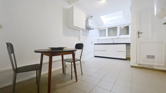 Rue Reine Astrid - 51 - - 4480