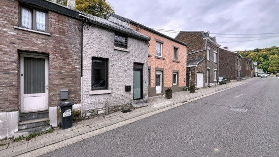 Rue Reine Astrid - 51 - - 4480