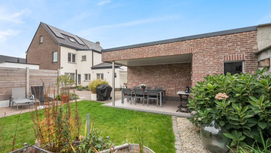 Veerstraat - 21 - - 9290