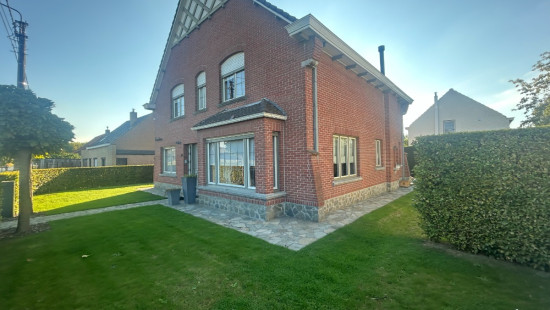 Frezenbergstraat - 104 + 104A - - 8980