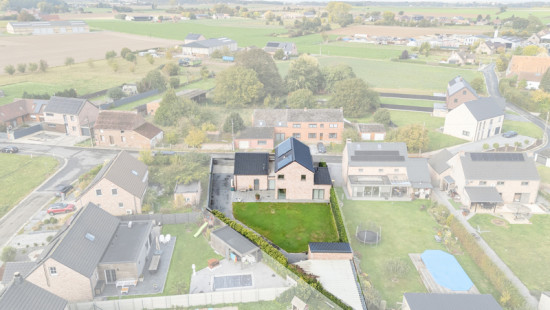 Rue d'Erbaut - 53 - - 7870