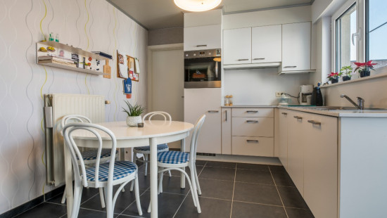 Veerstraat - 21 - - 9290