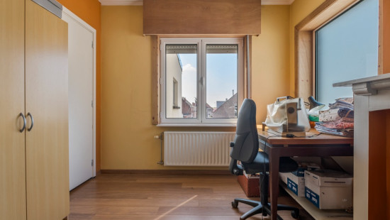 Veerstraat - 21 - - 9290