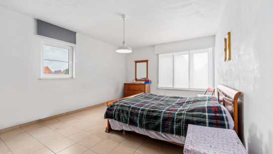 Burgemeester Van Ackerwijk A - 1 - - 9240