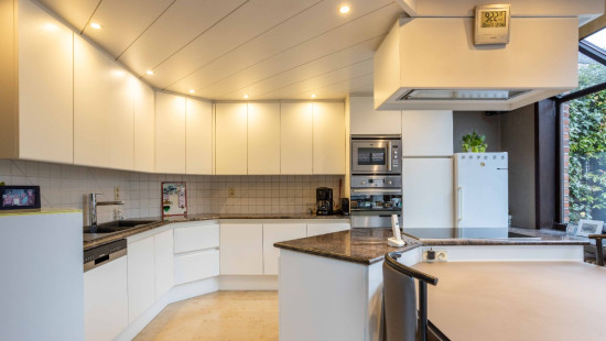 Kortrijksesteenweg - 141 - - 8530