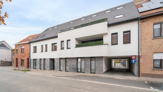 Langestraat - 81 - 4 - 9240
