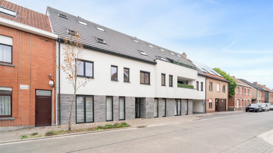 Langestraat - 81 - 4 - 9240