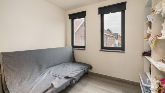 Langestraat - 81 - 4 - 9240