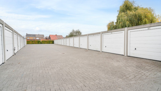 Langestraat - 81 - 4 - 9240