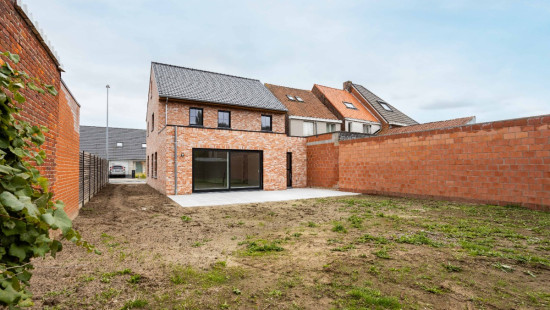 Weidenstraat - 121 - - 8520