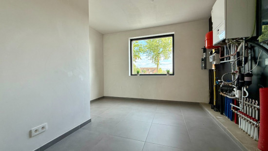 Menenstraat - 244 - - 8940