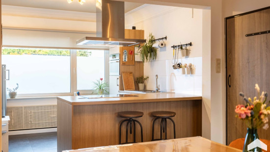 Biezenstraat - 53 - - 9420