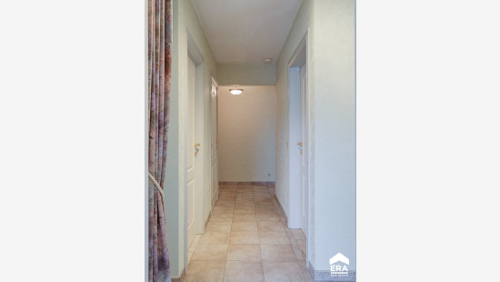 Burgemeester van Lindtstraat - 17 - bus 7 - 3900