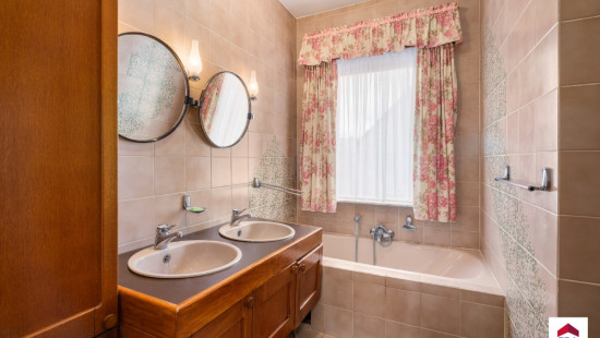 Gravenbosstraat - 85 - - 1770