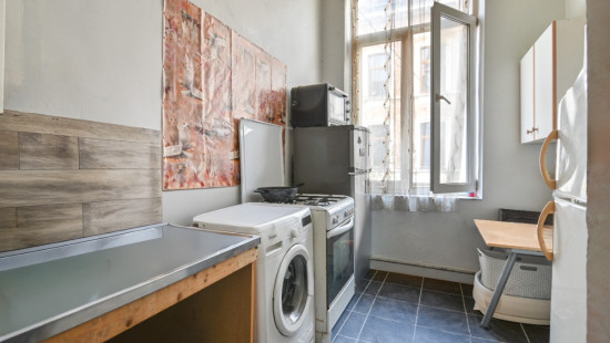 Rue Scarron - 47 - - 1050