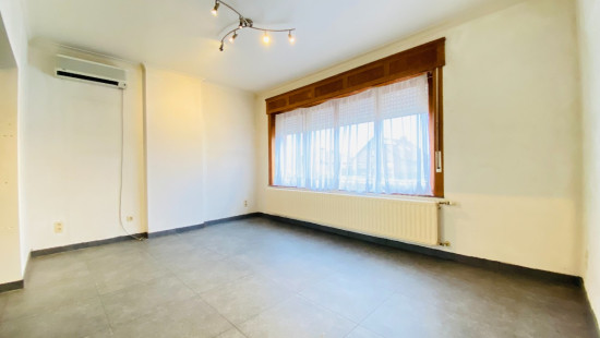 Ronsesestraat - 190 - - 9660