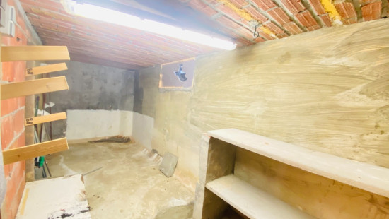 Ronsesestraat - 190 - - 9660