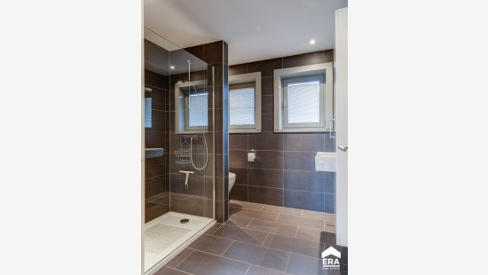 Valleilaan - 8 - - 3290