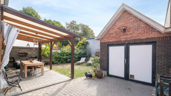 Leugestraat - 16 - - 9200