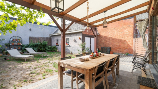 Leugestraat - 16 - - 9200