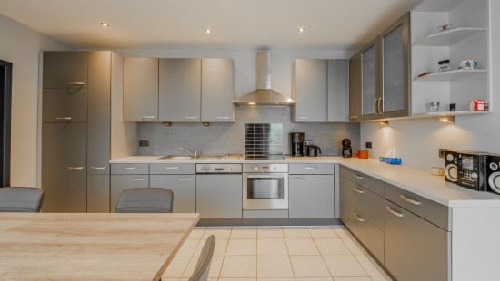 Rue de l'Arbre Saint-Michel - 347 - - 4400