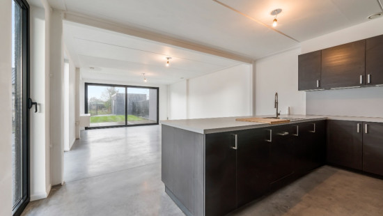 Holstraat - 33 - - 9170