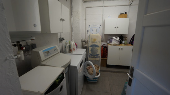 Koestraat - 66 - - 8940