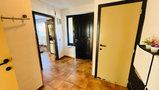 Grensstraat - 85 - - 8930